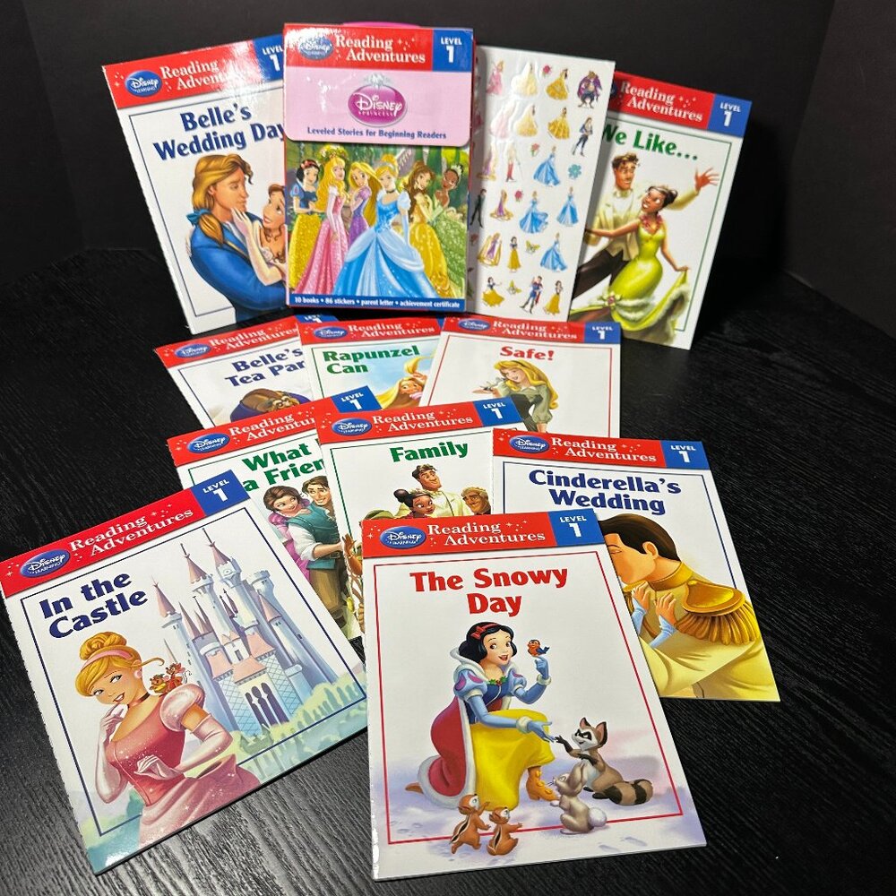 Disney Princess Reading Adventures - Level 1 Boxed Set - 10 Paperback + Stickers